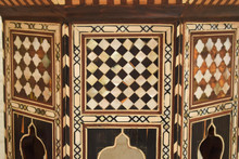Moroccan Mother of Pearl Inlay Side Table 29.5″