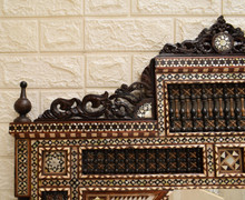 Mashrabiya and Mother of Pearl Mirror Frame, Lattice Crest — view 5