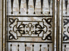 Backgammon and Chess Board in Mother of Pearl and Black Coral — view 2