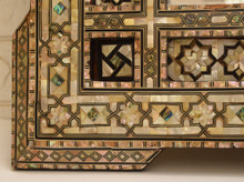 Compact Mother of Pearl Mirror Frame — view 7