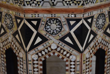Octagonal Mother of Pearl Table, Islamic Star Pattern — view 11