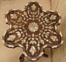 Lobed Inlay Pedestal Table 24 in — detail 3