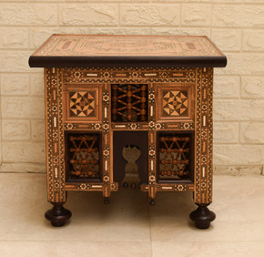 Syrian Marquetry Side Table 20 in Square — detail 1