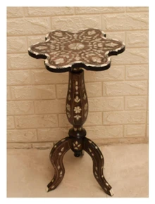 Lobed Inlay Pedestal Table 24 in
