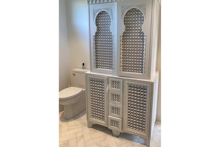 Carved bathroom vanity cabinet in hand-cut solid wood