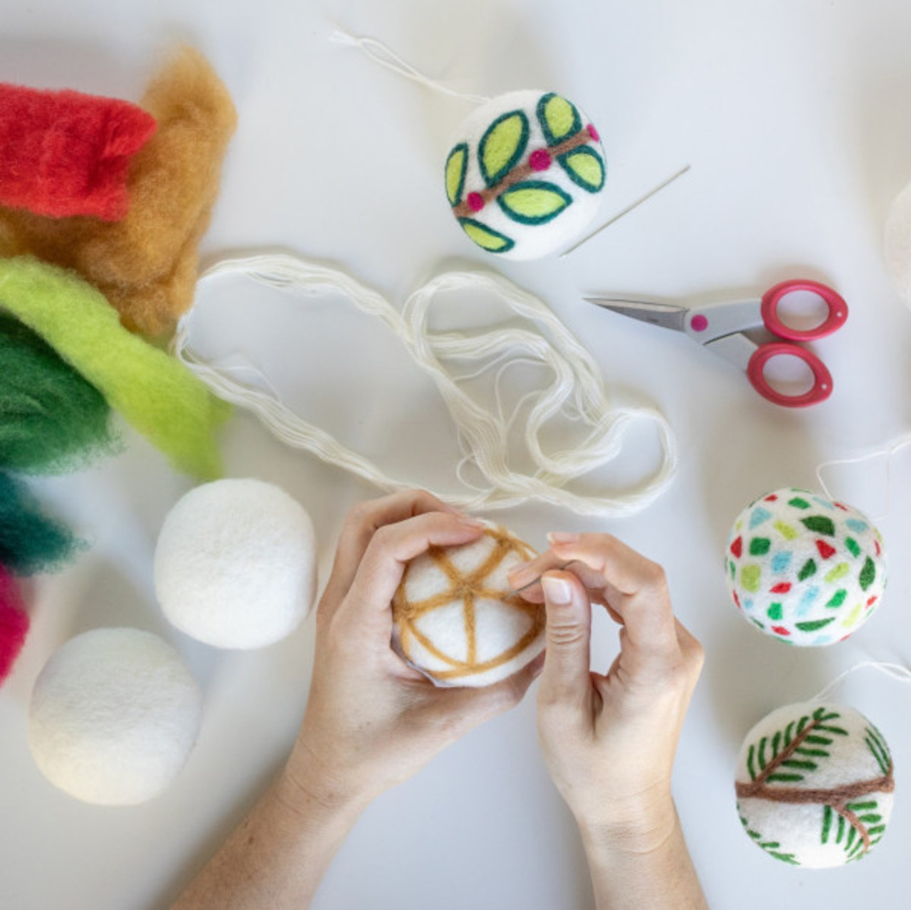 Felted Sky Sculpting with Wool Needle Felting Kit