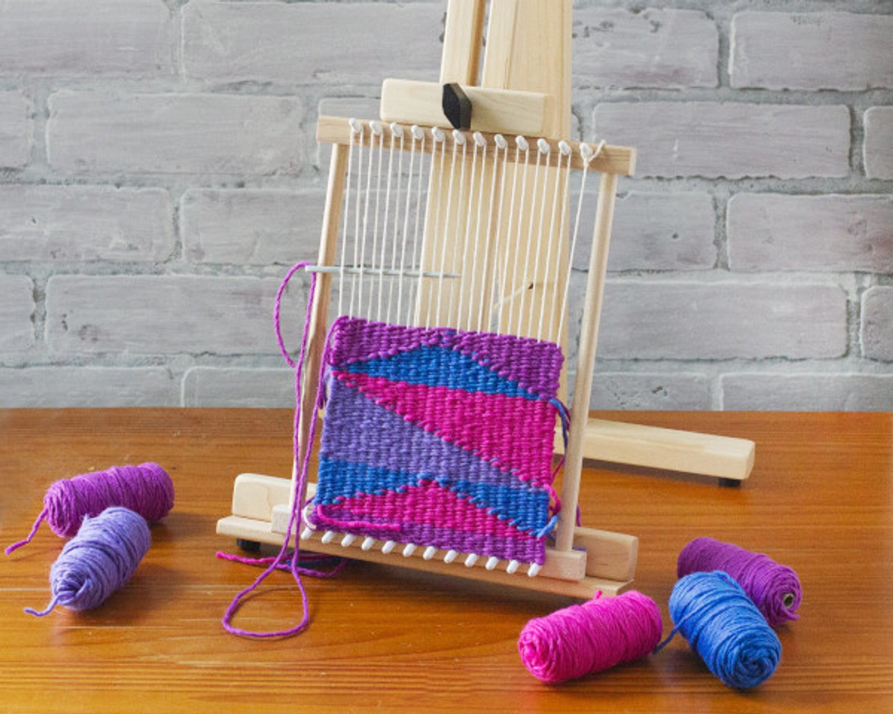 Friendly Loom Tapestry Weaving Stand - The Websters