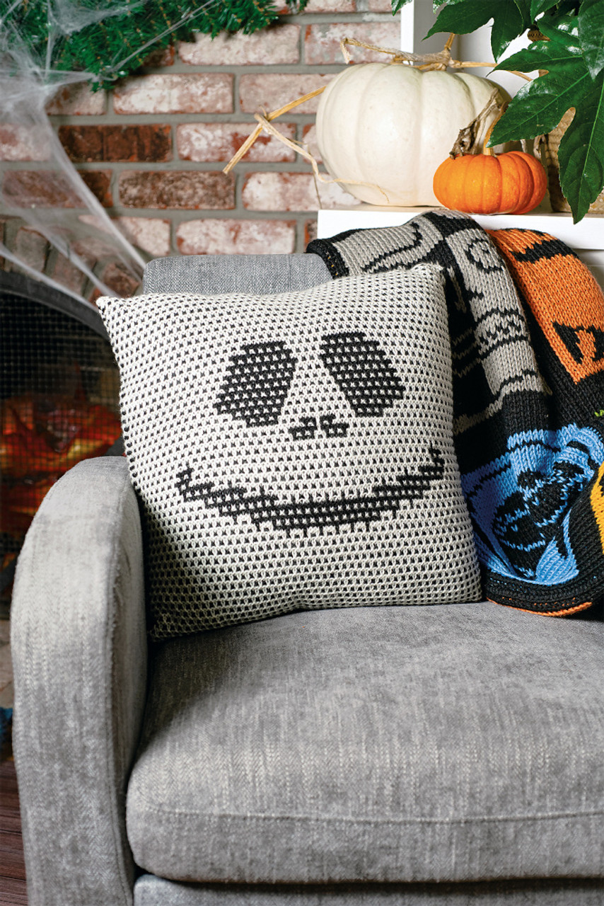 The Nightmare Before Christmas Knitting by Tanis Gray - The Nightmare  Before Christmas Books