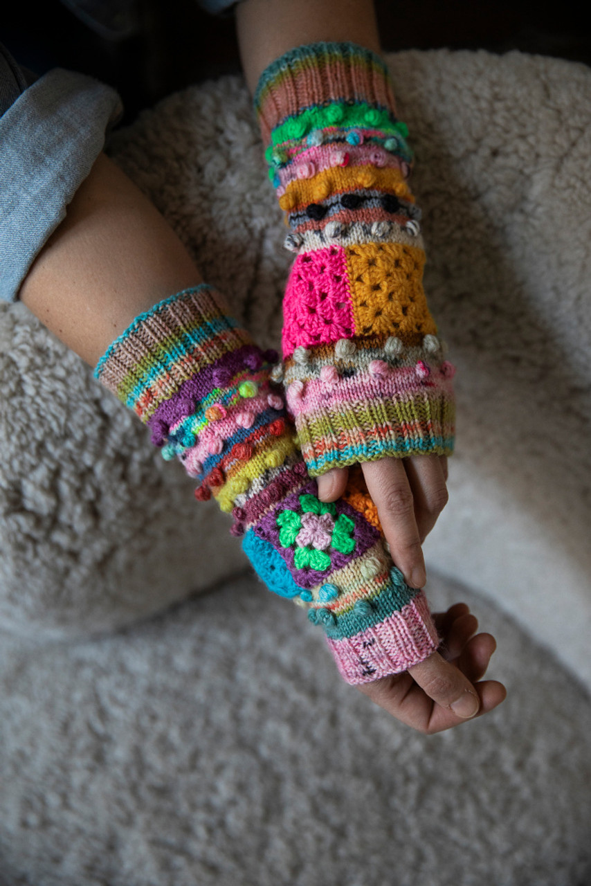⭐︎美品⭐︎「52 Weeks of Scrap Yarn」 LAINE 52 Weeks of Scrap Yarn by Laine – The Woolly Thistle