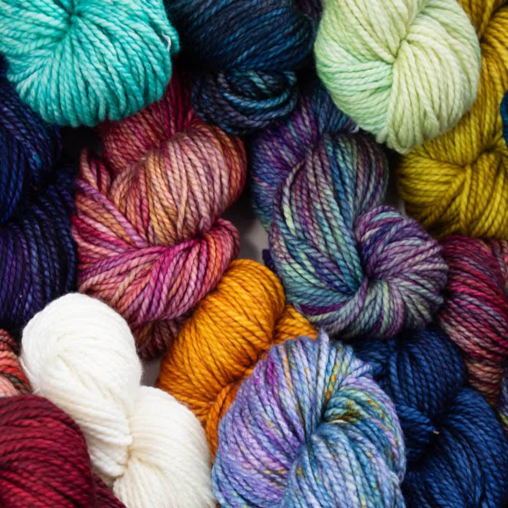 BRIEFING 新品　WINDBLOCK MOLE YARN BROUSON Malabrigo Vientos Yarn - The Websters