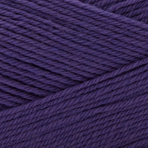 Universal Yarn Uni Merino Yarn 135 Scarab