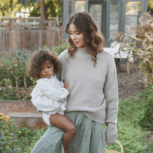 Beachwood Cashmere Carmel Sweater (Nutmeg - M/L)