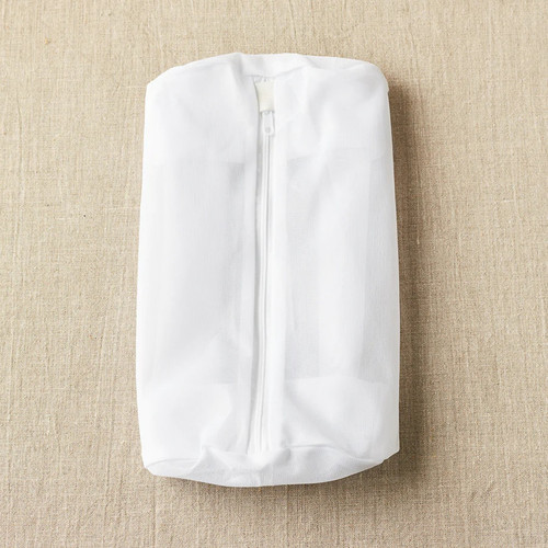 Cocoknits Sweater Care Washing Bag (Small)