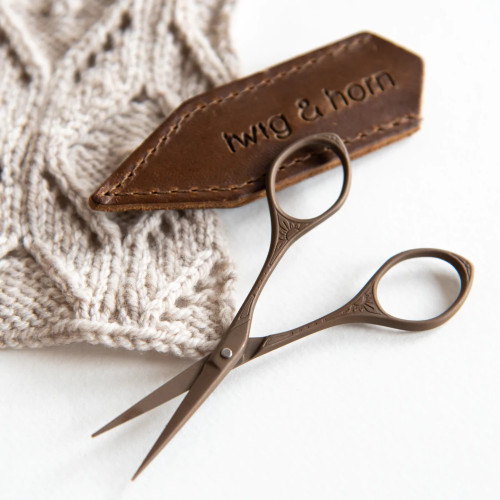 Twig & Horn Bronze Yarn Snips with Leather Sheath