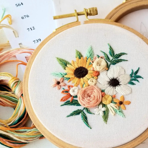 Jessica Long Embroidery Kit Cozy Harvest (Beginner)