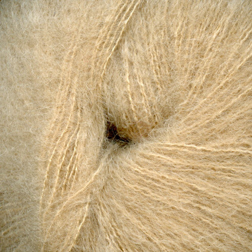 Amano Uma Yarn 1915 Pearl