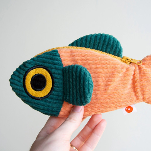 Curlworks Pouch Fish (Coral/Dark Green) Thumbnail