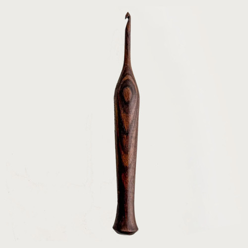 Flax & Twine Rosewood Crochet Hook 7 (4.5mm)