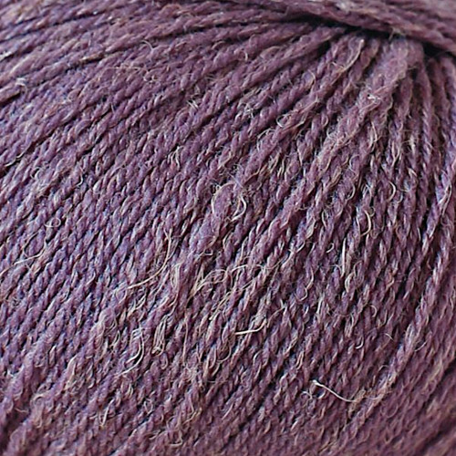 De Rerum Natura Alice Yarn 021 Hortensia