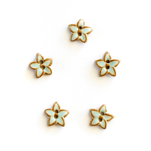 Incomparable Buttons Star Floral