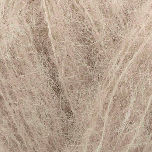 Fyberspates Cumulus Yarn 944 Oyster