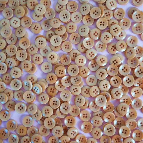 Matchy Matchy Sewing Club Caramel 1/2" Corozo Nut Buttons (Set of 8)