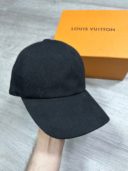 Louis Vuitton Monogram Hat Black