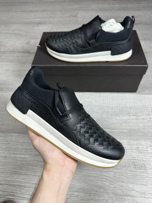 Bottega Veneta Black Leather Low Top sz 6.5M