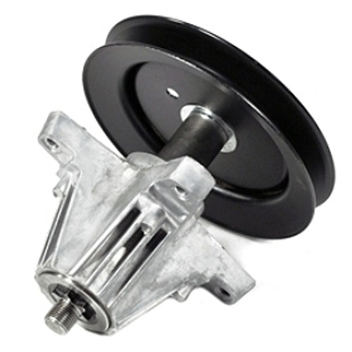 Yardman Replacement Riding Tractor and Lawn Mower Single Pulley Spindle Assembly 918-04822A