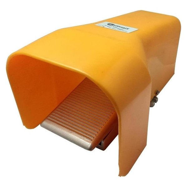 Interstate Pneumatics VFP440C 2-Position 3-Port Foot Pedal Air Control Valve 1/4 Inch NPT with Protective ShieldInterstate Pneumatics VFP440C 2-Position 3-Port Foot Pedal Air Control Valve 1/4 Inch NPT with Protective Shield