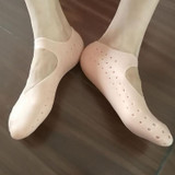 Silicone Sailboat Socks Foot Heel Anti-cracking Sleeve Anti-drying Beach Home Socks, Size:S(33-35)(Skin Color)