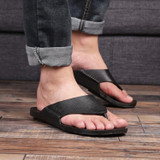 2 PCS Summer Outdoor Beach Sandals Men Wear-Resistant PVC Slippers, Size: 44(Flip Flops Black)