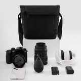 Cwatcun D103 Crossbody Camera Bag Photography Lens Shoulder Bag, Size:22.5 x 22.5 x 12.5cm(Black)
