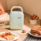 2 In 1 YIDPU Multifunctional Family Breakfast Maker Light Diet Sandwich Waffle Baker, CN Plug(Green)