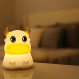 Colorful Dull Cow Silicone Night Light Led Creative Dream Bedroom Bedside Patted With Sleeping Lights, Style:USB Charging