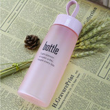 Water Bottle Plastic Sport Scrub Leak Proof Drinking Bottle Portable Fashion Drinkware Tour Bottles for Lovers, Capacity: 520ML(Pink)