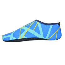 2 Pairs Outdoor Snorkeling Non-Slip Soft Bottom Beach Diving Socks, Size: 34-35(Azure)