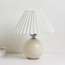 Pleated Lampshade Cozy Bedside Night Light Modern Ceramic Desk Lamp 220V(Off-white Body+White Cover)