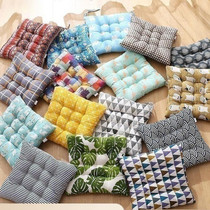 Office Chair Cushion Student Winter Thickened Mat Household Tatami Pad, Size:40x40cm(Random Pattern)