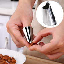 1pcs Multifunctional Hand Guard for Cutting Vegetables Nut Shelling Gadget Peeling Nail Polish