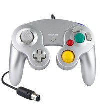 2 PCS Single Point Vibrating Controller Wired Game Controller For Nintendo NGC / Wii, Product color: Silver