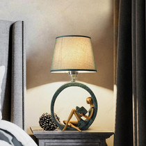 Modern Bedside Reading Statue Base Lamp Home Decoration, Light color:Remote Control Switch Dimming Bulb