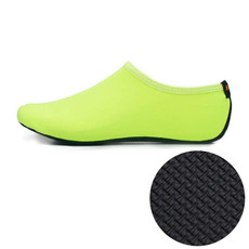 3mm Non-slip Rubber Embossing Texture Sole Solid Color Diving Shoes and Socks, One Pair, Size:L (Fluorescent Green)