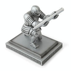 Executive Knight Shape Creative Household Office Desktop Storage Pen Holder (Silver)