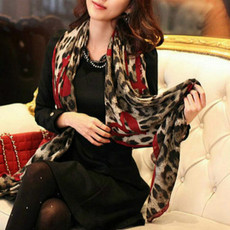 Autumn and Winter Leopard Heart-shape Pattern Scarf Shawl Dual-use Long Sunscreen Scarf, Size:180 x 112cm(Wine Red)