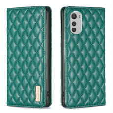 For Motorola Moto E32 4G Diamond Lattice Magnetic Leather Flip Phone Case(Green)