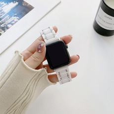 Five Beads Ceramic Steel Watch Band For Apple Watch Ultra 49mm&Watch Ultra 2 49mm / Series 9&8&7 45mm / SE 3&SE 2&6&SE&5&4 44mm / 3&2&1 42mm(White + Silver) Five Beads Ceramic Steel Watch Band For Apple Watch Ultra 49mm&Watch Ultra 2 49mm / Series 9&8&7 45mm / SE 3&SE 2&6&SE&5&4 44mm / 3&2&1 42mm(White + Silver)