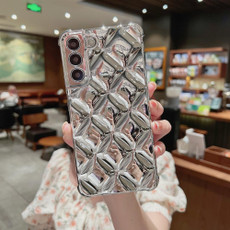 For Samsung Galaxy S22 Ultra 5G Rhombic Texture Electroplated TPU Phone Case(Silver) For Samsung Galaxy S22 Ultra 5G Rhombic Texture Electroplated TPU Phone Case(Silver)