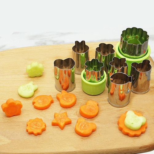8 in 1 Stainless Steel Biscuit Mold Set Printing Vegetable Fruit Cutting Embossing Mold 1 Big 7 Small Green