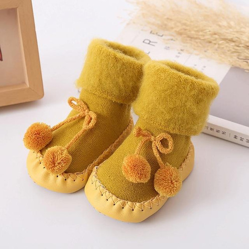 Winter Baby Warmer Floor Shoes Anti-Slip Baby Step Shoes, Size:11cm(Yellow)